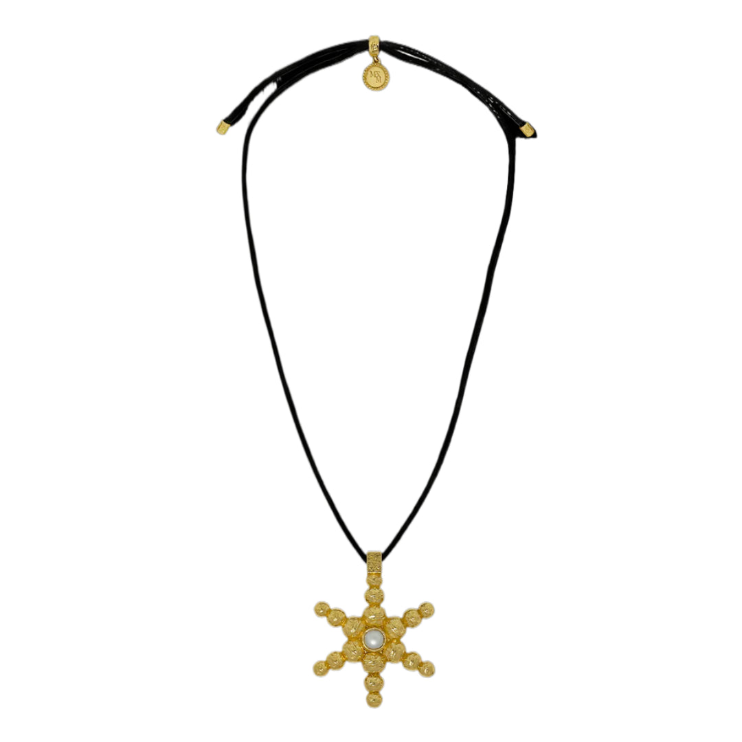 MOUNTAIN & MOON Womens Atlas Necklace - Gold Pearl, WOMENS JEWELLERY, Mountain & Moon, Elwood 101