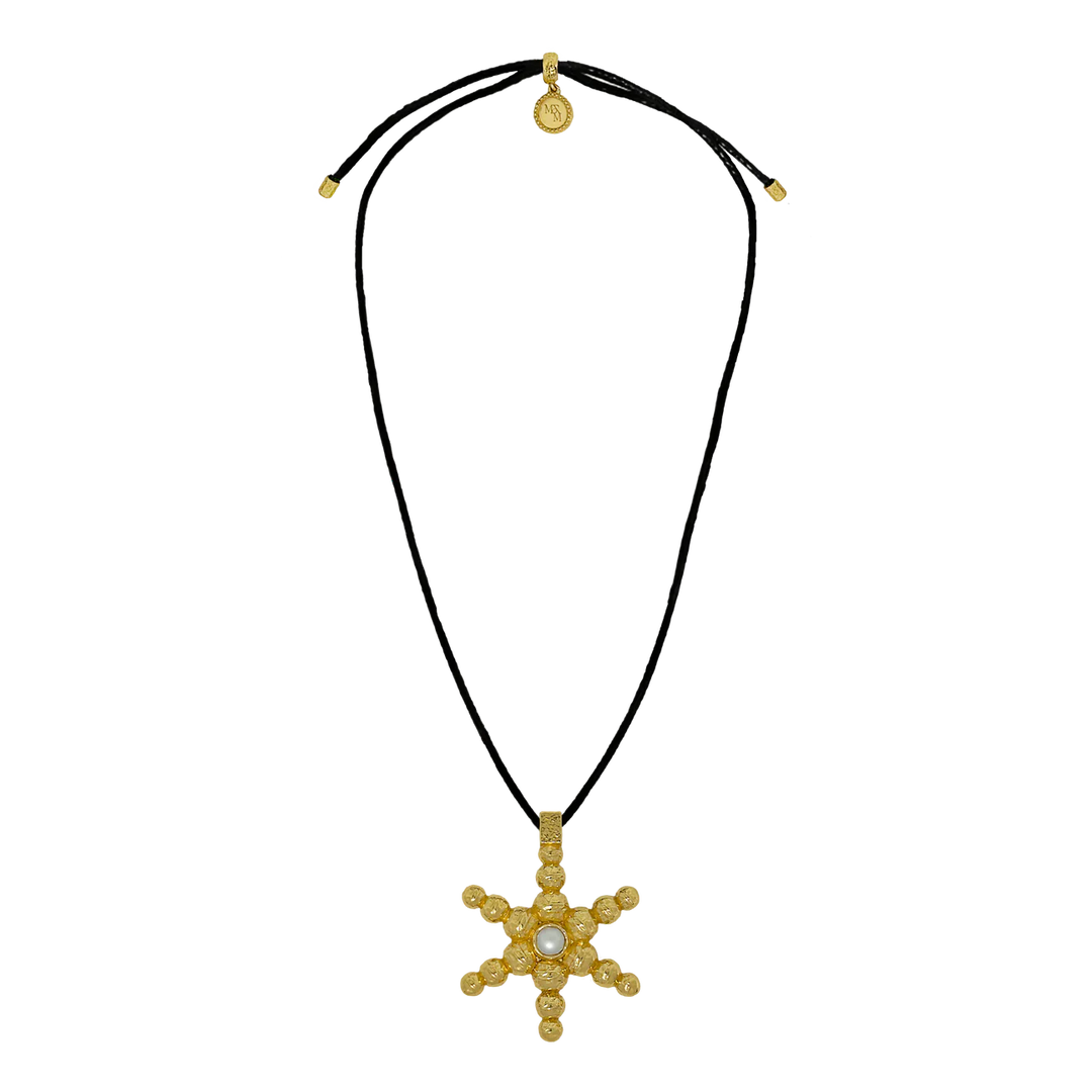 MOUNTAIN & MOON Womens Atlas Necklace - Gold Pearl, WOMENS JEWELLERY, Mountain & Moon, Elwood 101