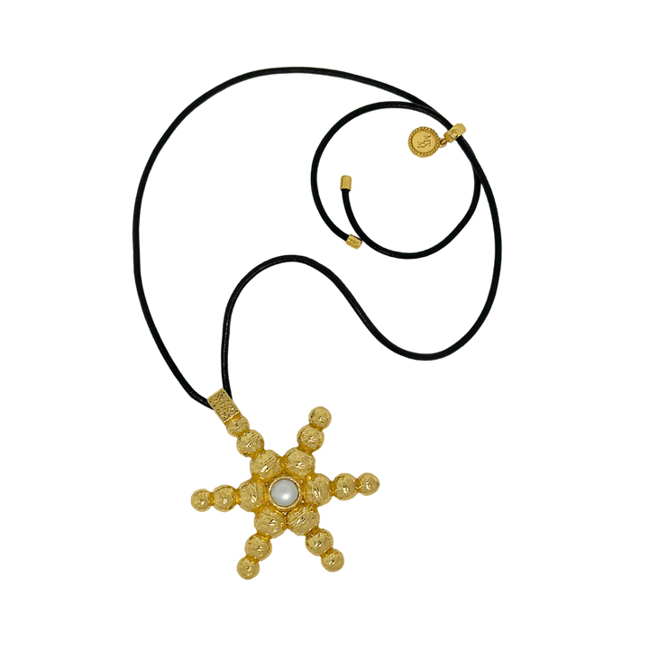 MOUNTAIN & MOON Womens Atlas Necklace - Gold Pearl, WOMENS JEWELLERY, Mountain & Moon, Elwood 101