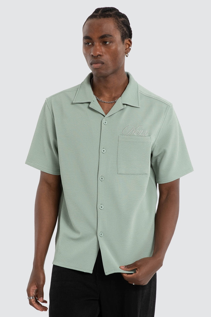 NENA & PASADENA Mens Comfort Short Sleeve Shirt in Sage