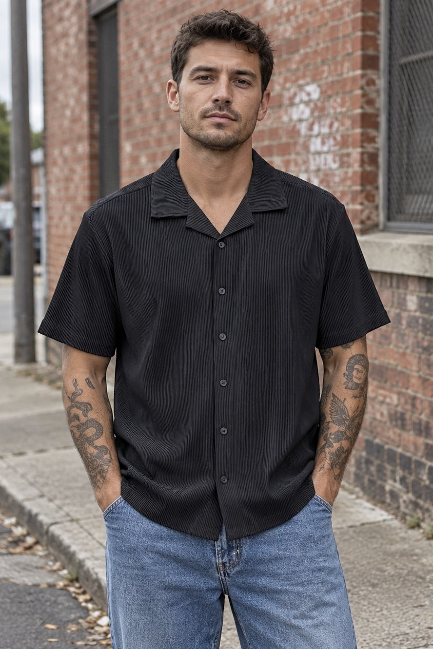 NENA & PASADENA Mens Pleated Short Sleeve Shirt in Jet Black, MENS SHIRTS, NENA PASADENA, Elwood 101