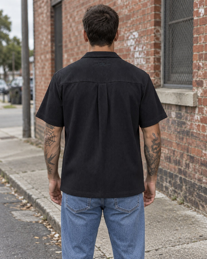 NENA & PASADENA Mens Pleated Short Sleeve Shirt in Jet Black, MENS SHIRTS, NENA PASADENA, Elwood 101