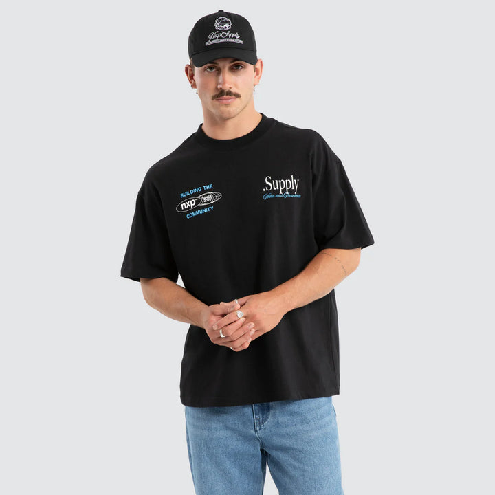 NENA & PASADENA Mens Union Raptor Tee in Anthracite Black