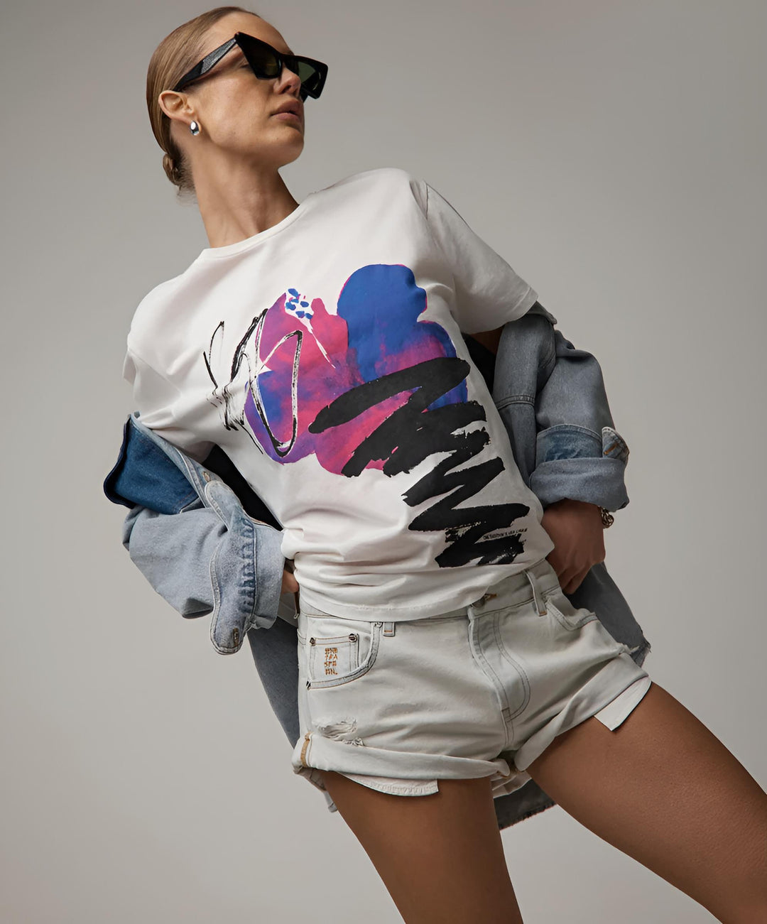 ONE TEASPOON Womens Art Boyfriend Tee in White