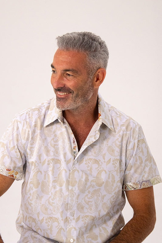 ROCK & ROLL RELIGION Mens Stalybridge Paisley Short Sleeve Shirt in Ecru
