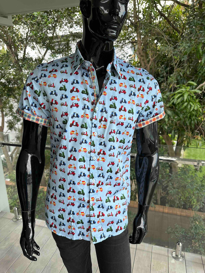 ROCK & ROLL RELIGION Mens Heywood Short Sleeve Shirt in Sky Blue