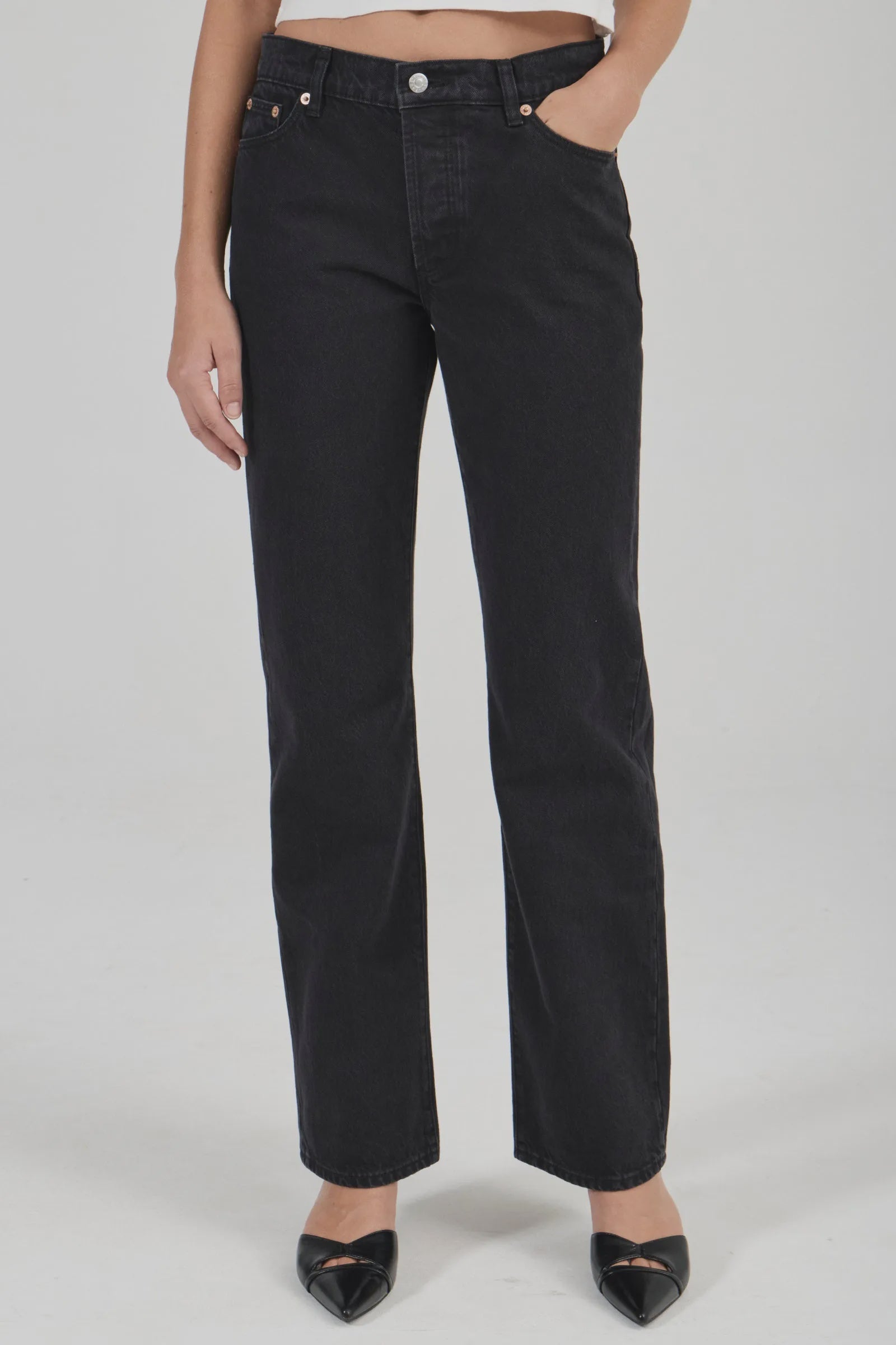 Rolla's Meg Straight Jeans Vice Washed Black | Straight Leg Denim