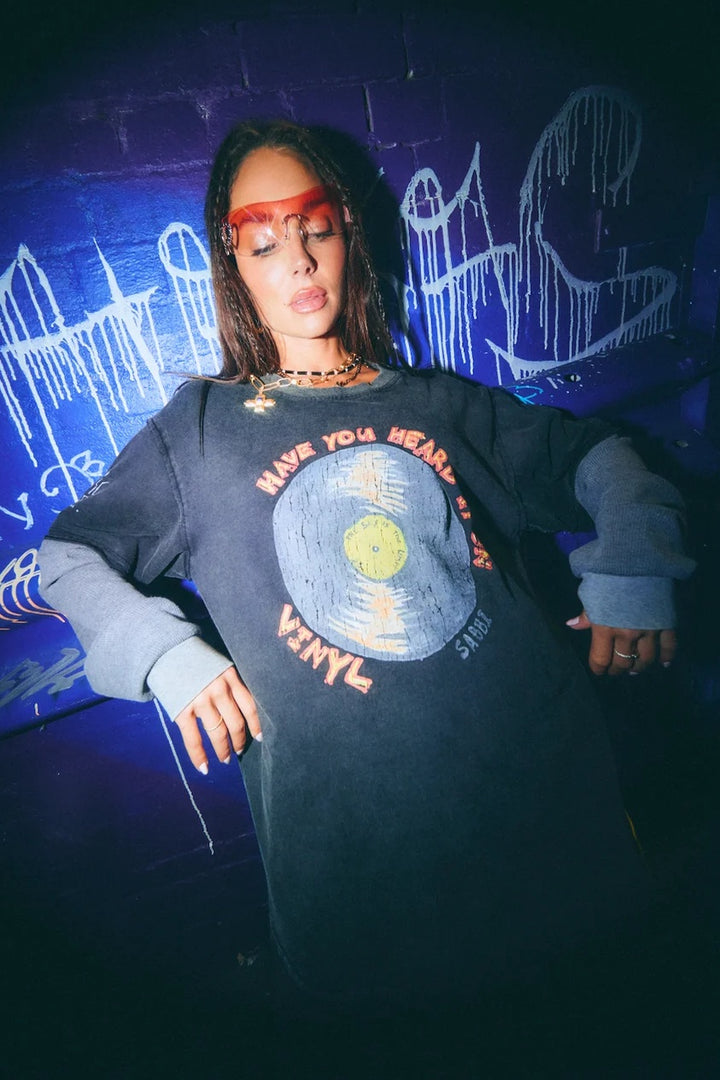 SABBI Womens Sound Club Long Sleeve Tee in Vintage Black, WOMENS TEES & TANKS, SABBI, Elwood 101