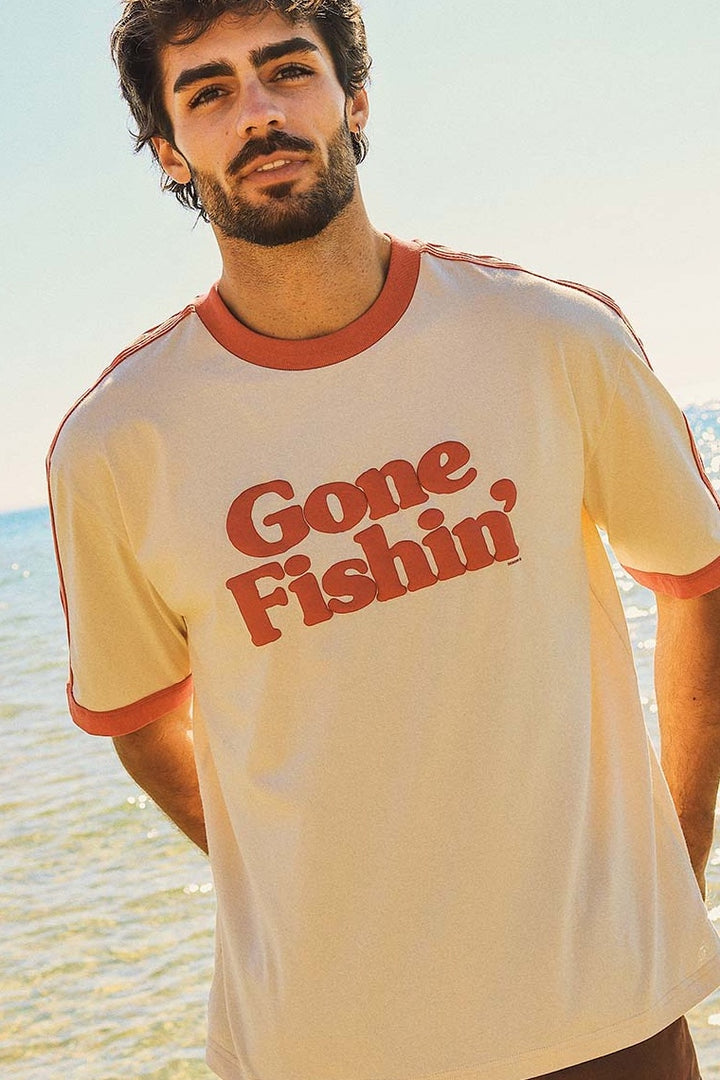 SKWOSH Mens Gone Fishin' Boxy Ringer Tee in Off White