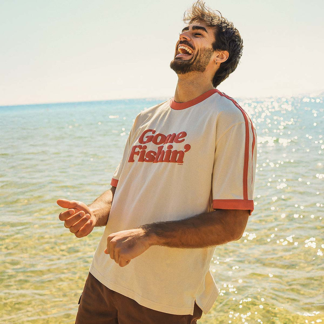 SKWOSH Mens Gone Fishin' Boxy Ringer Tee in Off White