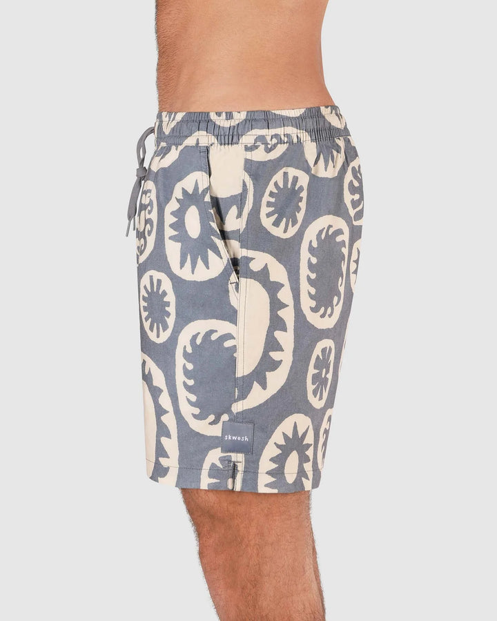 SKWOSH Mens Sunburst Everyday Shorts in Charcoal
