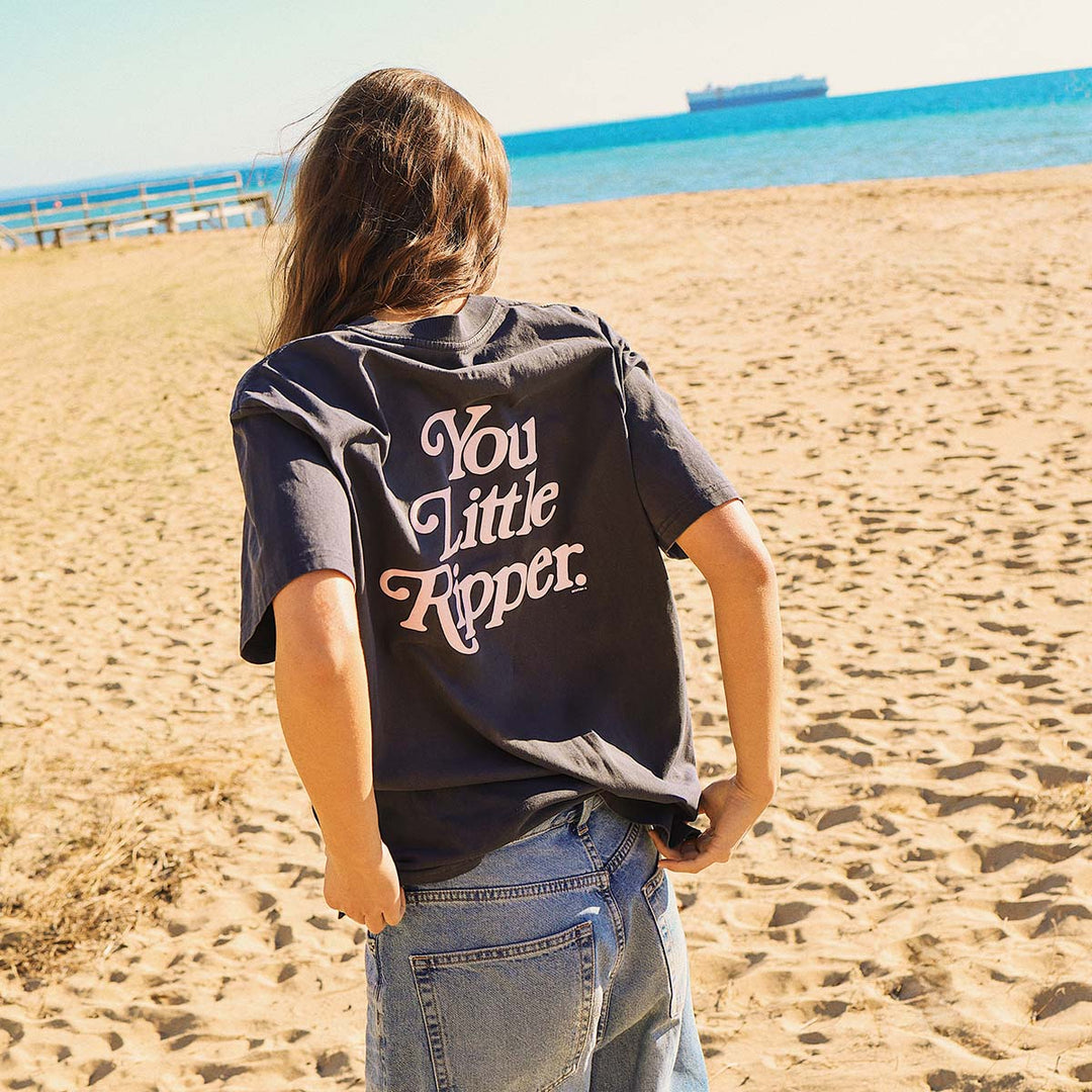 SKWOSH CLUB Mens You Little Ripper Slang Tee in Charcoal, MENS TEE SHIRTS, SKWOSH CLUB, Elwood 101