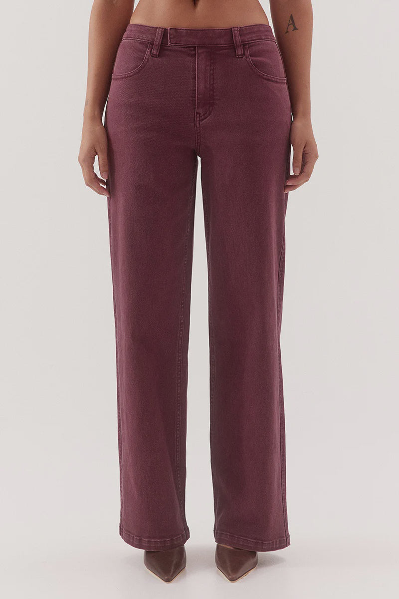 SOVERE Womens Blaine Denim Jeans in Vino