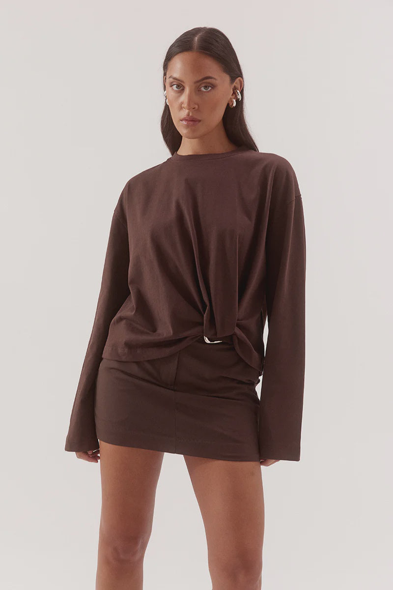 SOVERE Womens Izel Long Sleeve Top in Espresso