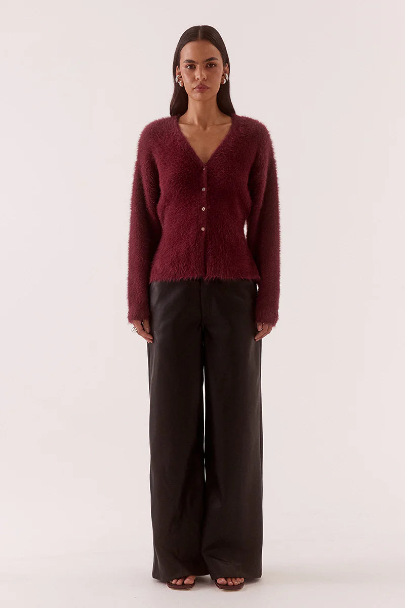 SOVERE Womens Arcade Cardi in Vino