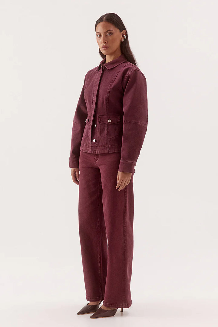 SOVERE Womens Blaine Denim Jacket in Vino