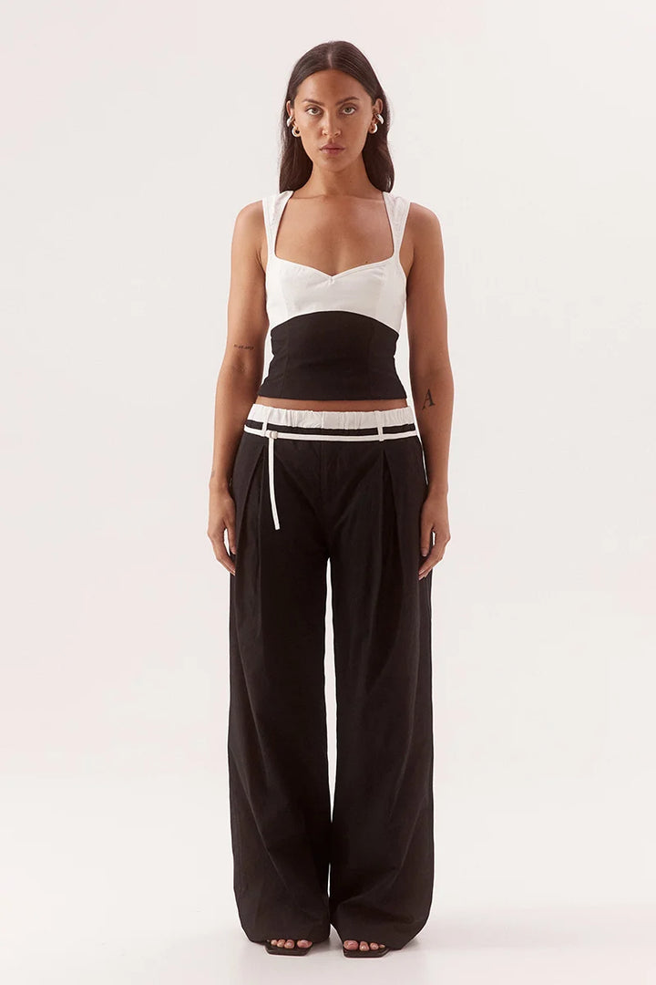 SOVERE Womens Britta Pants in Black / Chalk