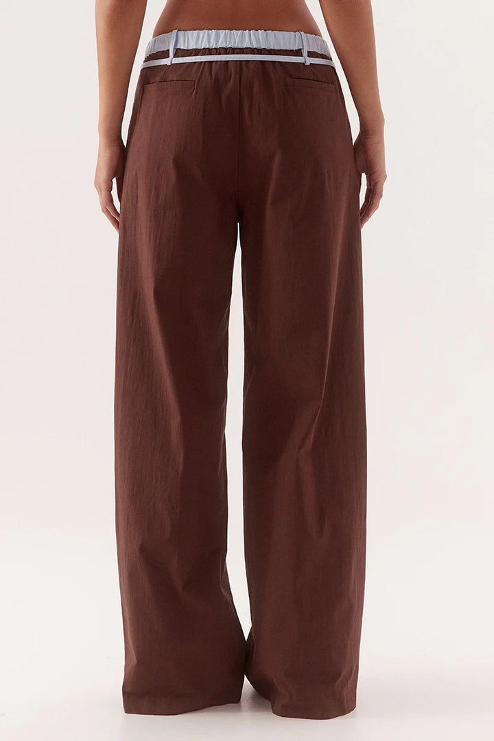SOVERE Womens Britta Pants in Chocolate / Sky