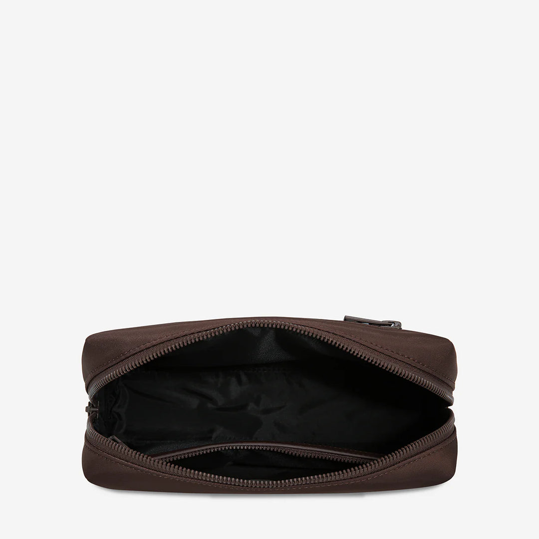 STATUS ANXIETY Womens Hunter Recycled Toiletry Bag Small - Truffle