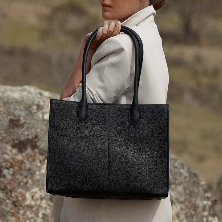 STATUS ANXIETY Womens Without Warning Leather Tote in Black, WOMENS BAGS & CLUTCHES, STATUS ANXIETY, Elwood 101