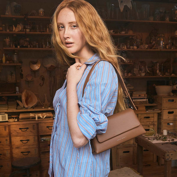 STATUS ANXIETY Womens Zenith Leather Bag - Camel, WOMENS BAGS & CLUTCHES, STATUS ANXIETY, Elwood 101