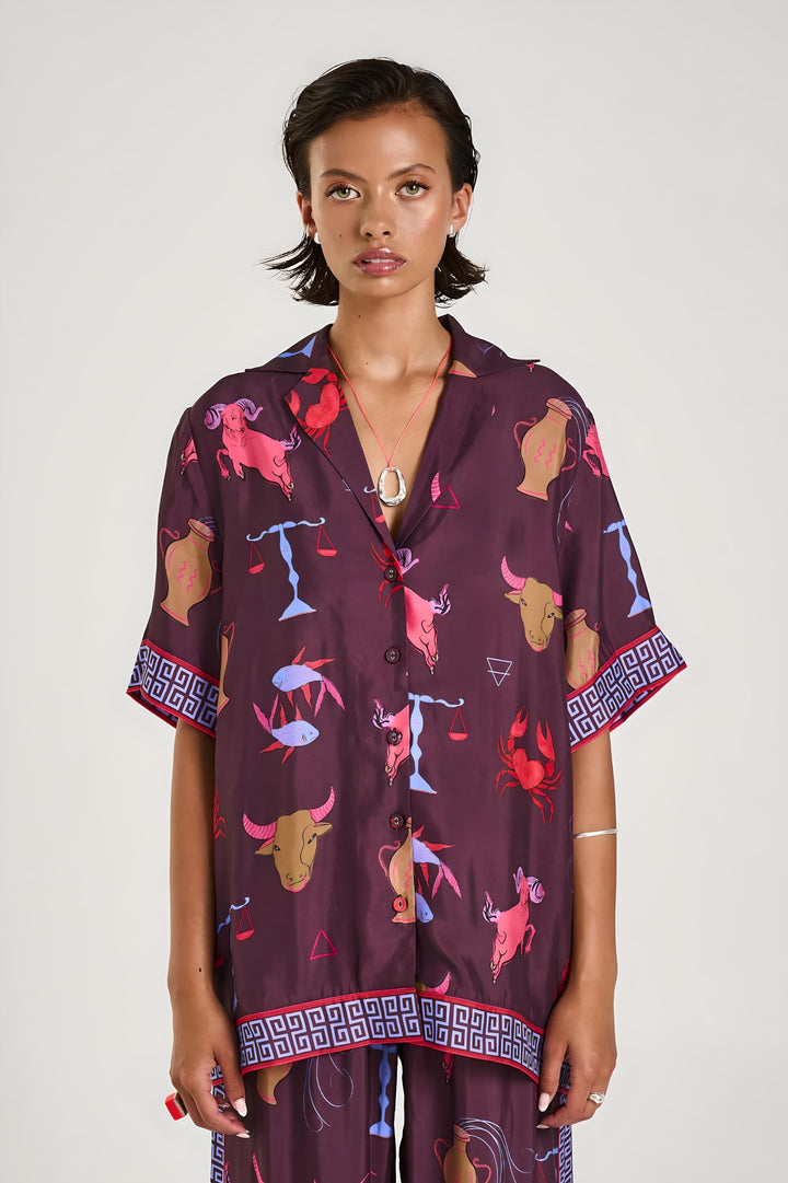 SUMMI SUMMI Womens Button Up Short Sleeve Shirt Zodiac
