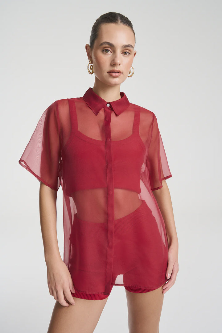 SUMMI SUMMI Womens Romeo Shirt in Carmine Red