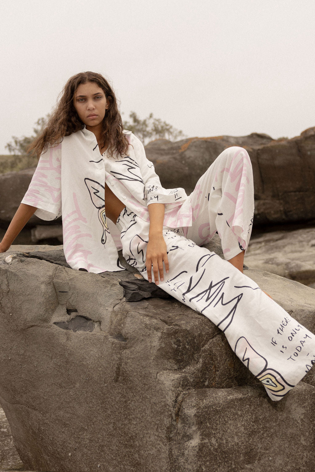 SUMMI SUMMI Womens Linen Pants - Graffiti Butterfly White, WOMENS PANTS, SUMMI SUMMI, Elwood 101