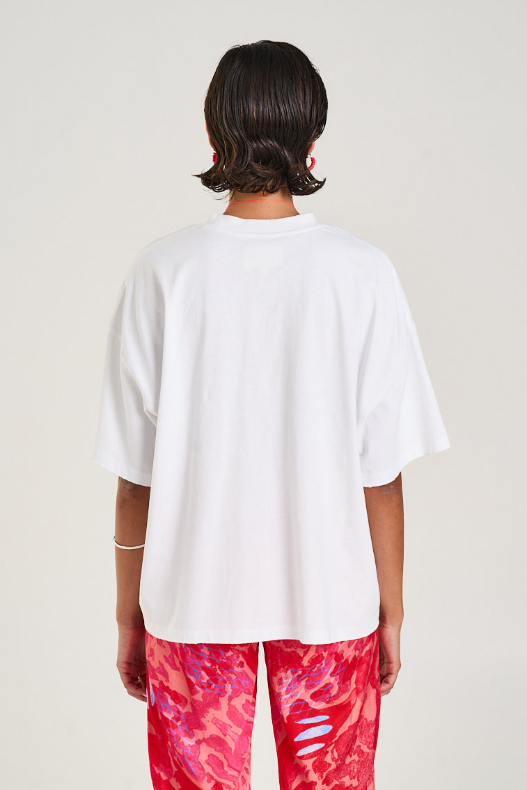 SUMMI SUMMI Womens Band Tee in White with Koi Print