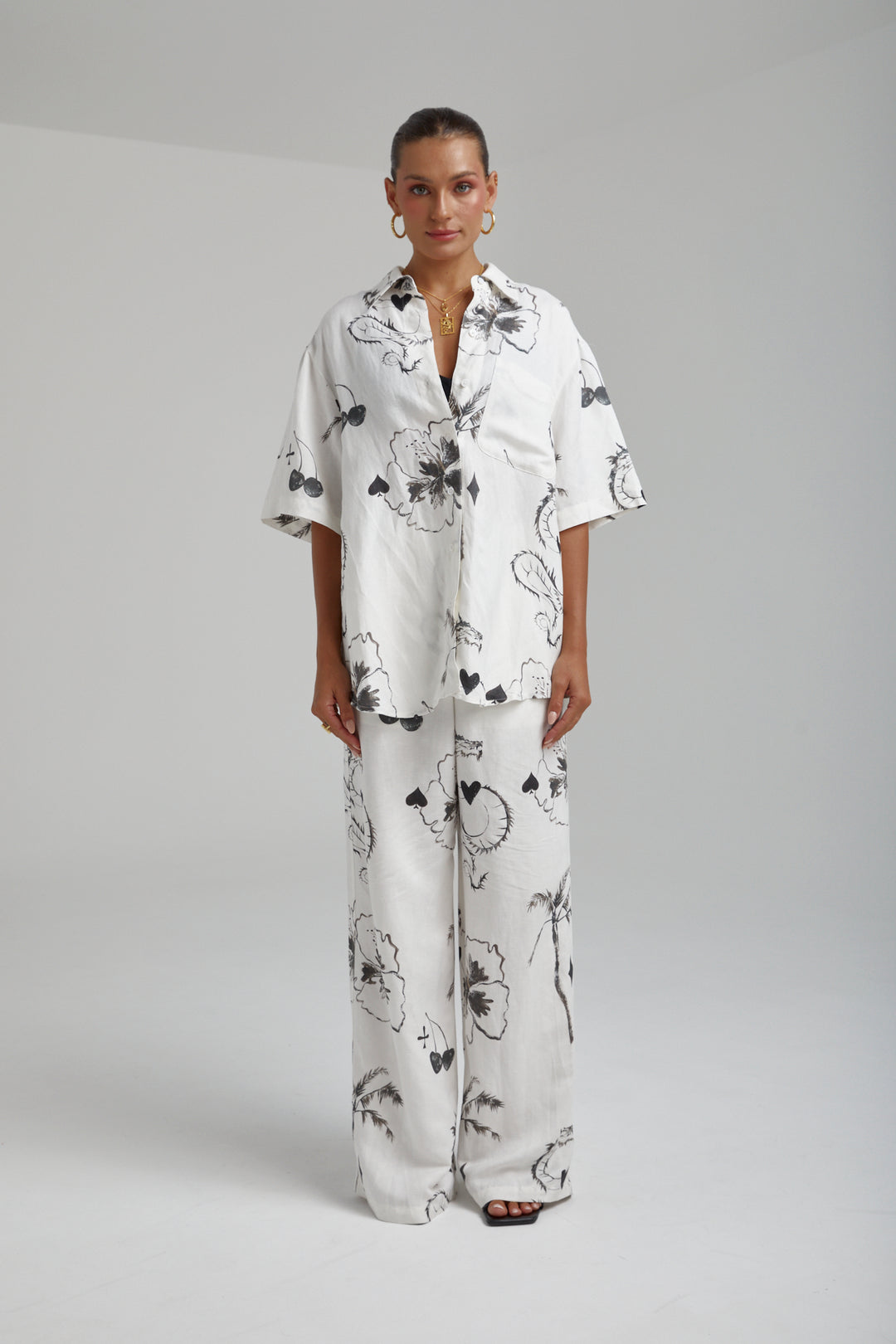 SUMMI SUMMI Womens Big Shirt Linen - Black Dragon Of Hearts, WOMENS TOPS & SHIRTS, SUMMI SUMMI, Elwood 101