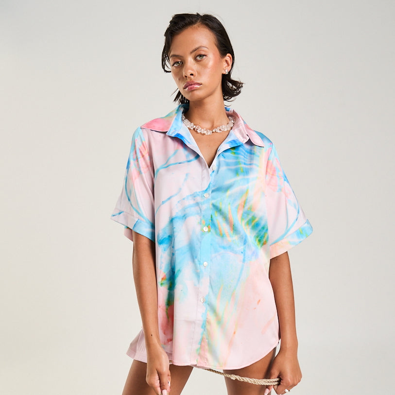 SUMMI SUMMI Womens Button Up Shirt in Medusa Phase Print