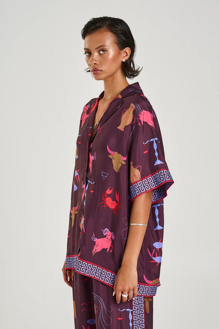 SUMMI SUMMI Womens Button Up Short Sleeve Shirt Zodiac