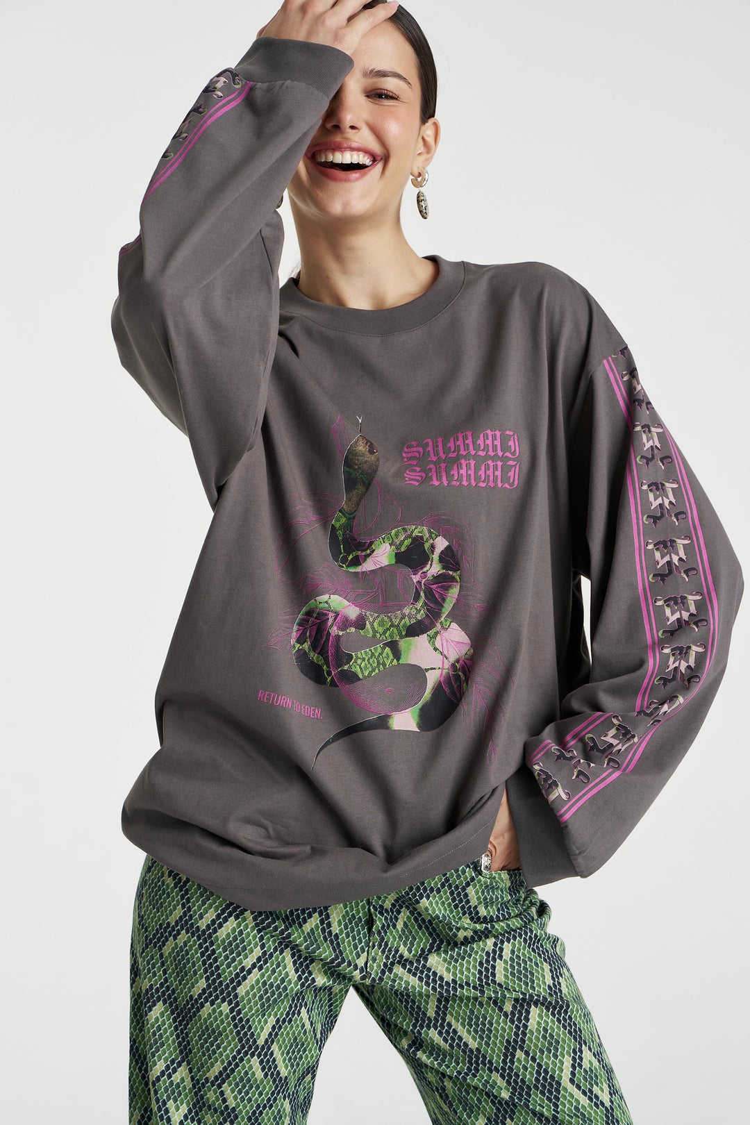 SUMMI SUMMI Womens Eden Long Sleeve Tee in Shadow, WOMENS TEES & TANKS, SUMMI SUMMI, Elwood 101