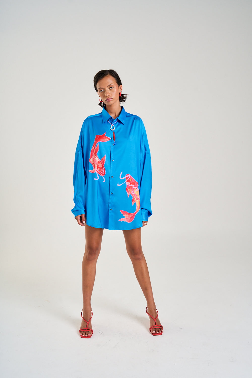 SUMMI SUMMI Womens Long Sleeve OS Shirt in Koi Print