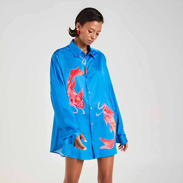 SUMMI SUMMI Womens Long Sleeve OS Shirt in Koi Print