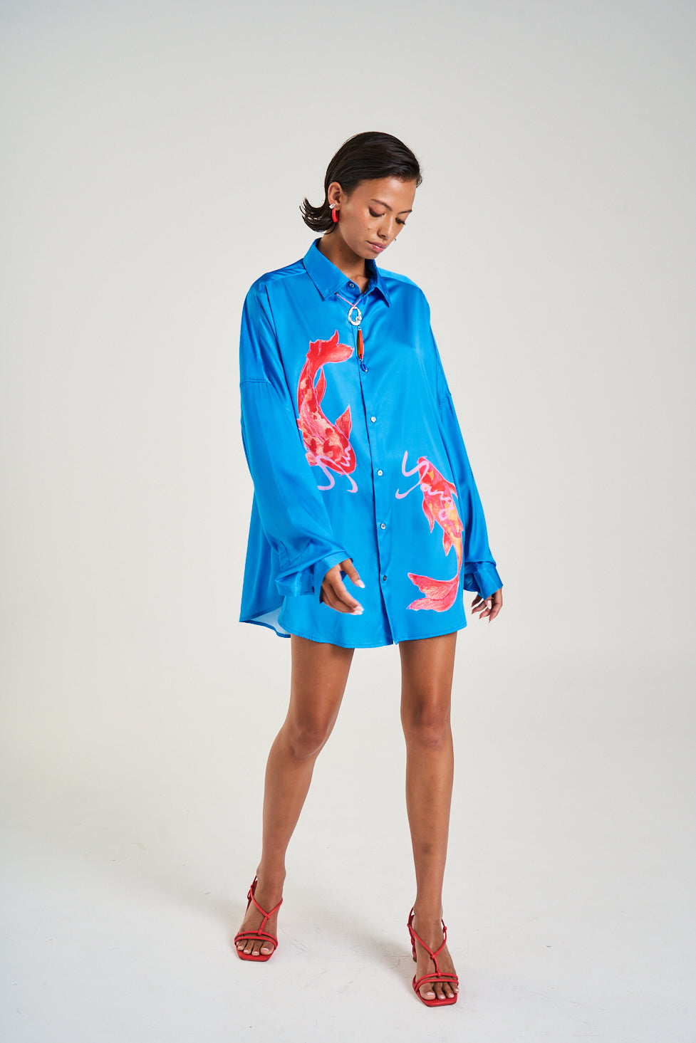 SUMMI SUMMI Womens Long Sleeve OS Shirt in Koi Print