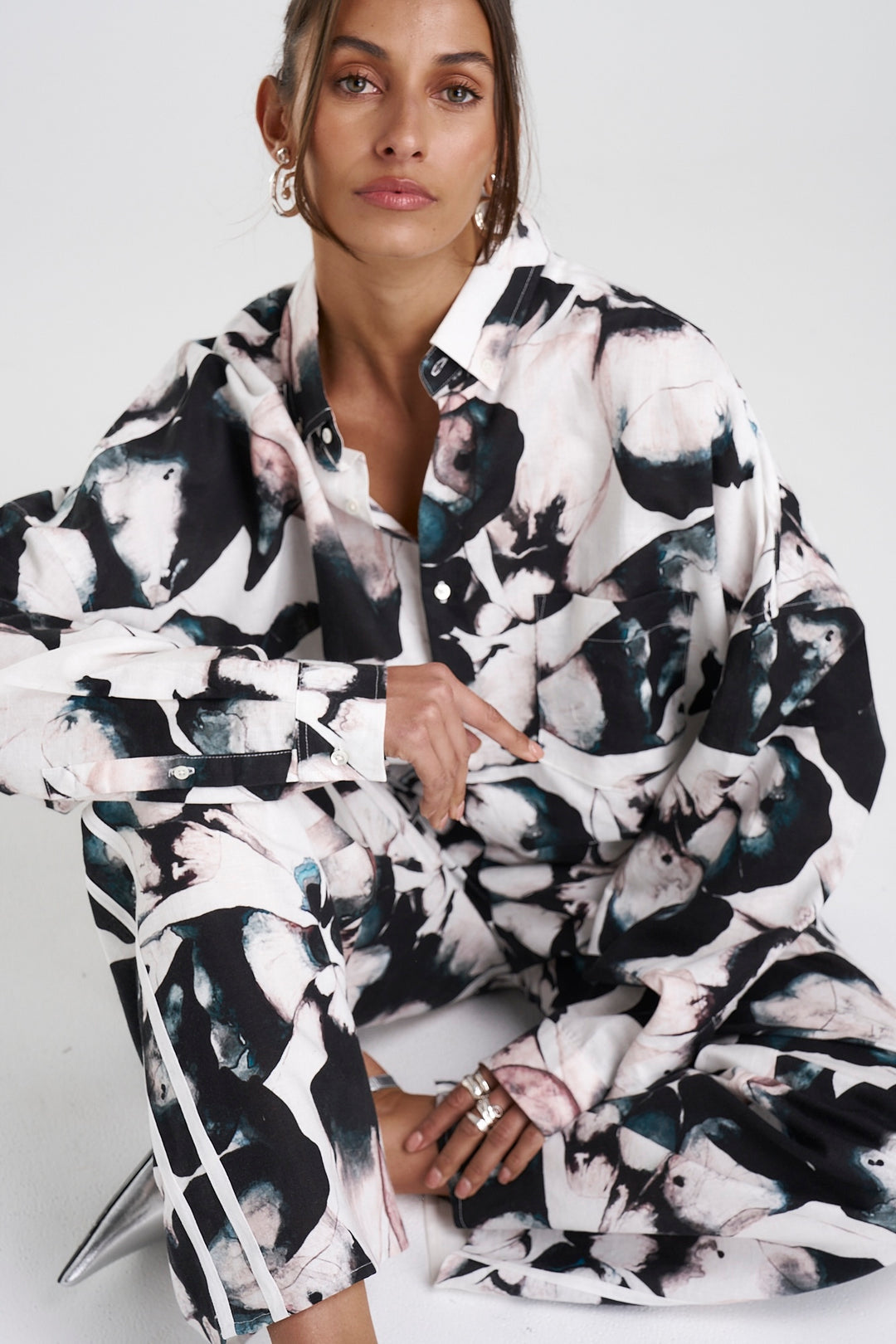 SUMMI SUMMI Womens Long Sleeve Oversized Linen Shirt - Everlast, WOMENS TOPS & SHIRTS, SUMMI SUMMI, Elwood 101