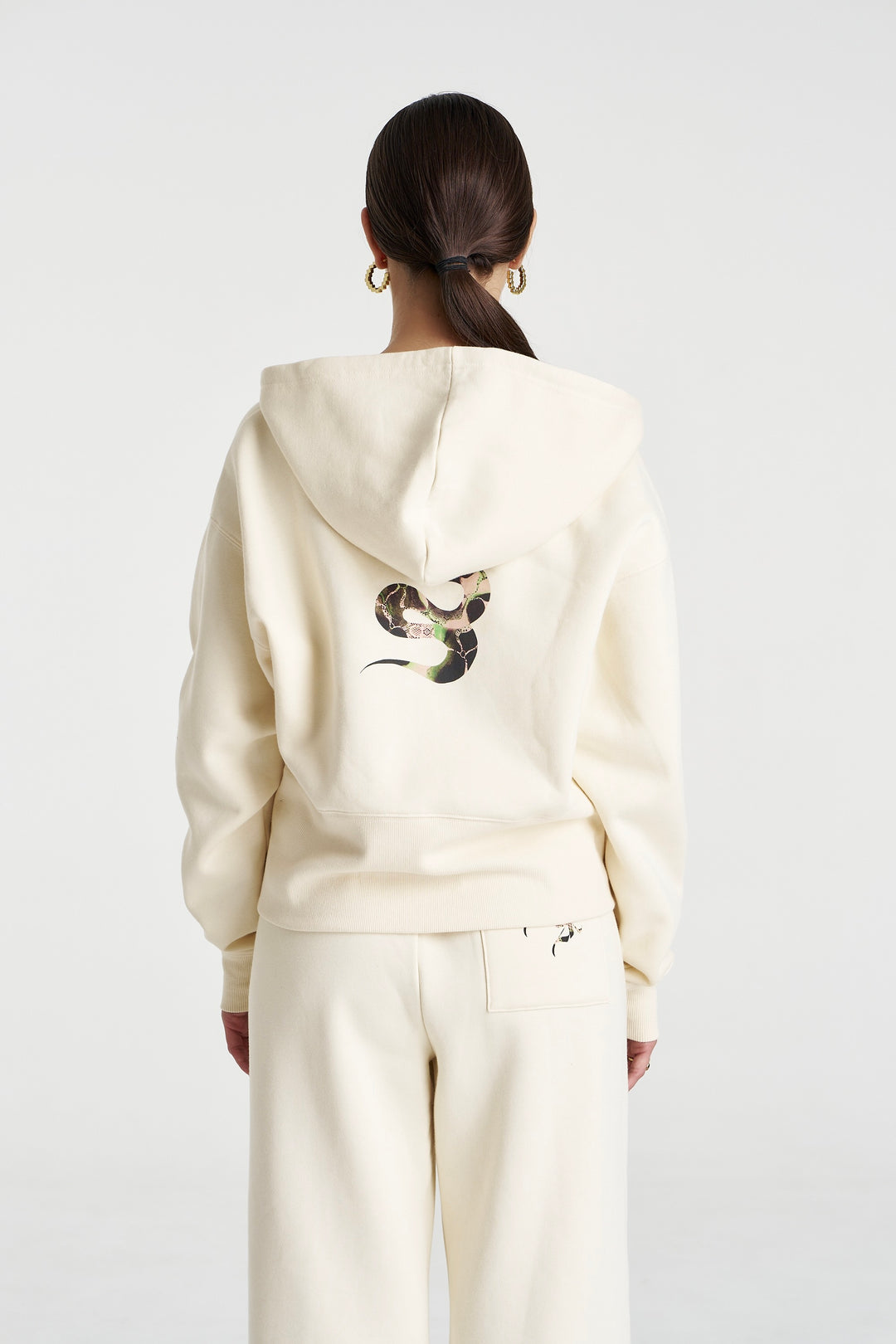 SUMMI SUMMI Womens Motif Hoodie in Vanilla, WOMENS HOODIES, SUMMI SUMMI, Elwood 101