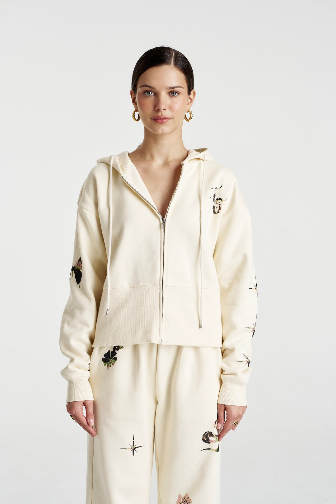 SUMMI SUMMI Womens Motif Hoodie in Vanilla, WOMENS HOODIES, SUMMI SUMMI, Elwood 101