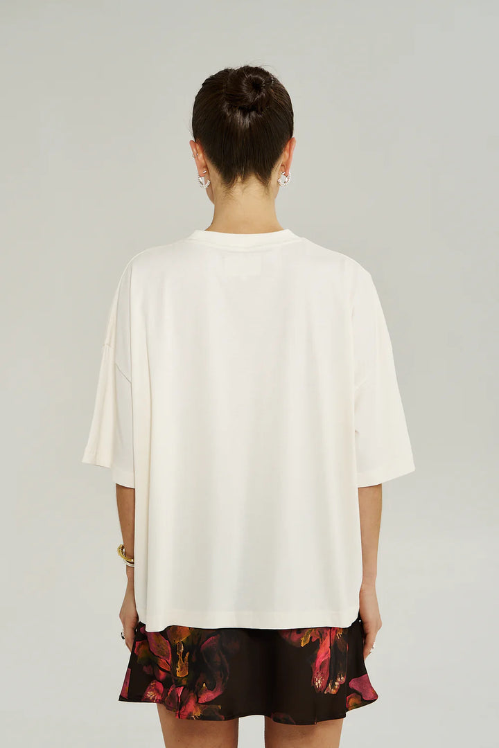 SUMMI SUMMI Womens Oui Oui Tee in Vintage White, WOMENS TEES & TANKS, SUMMI SUMMI, Elwood 101