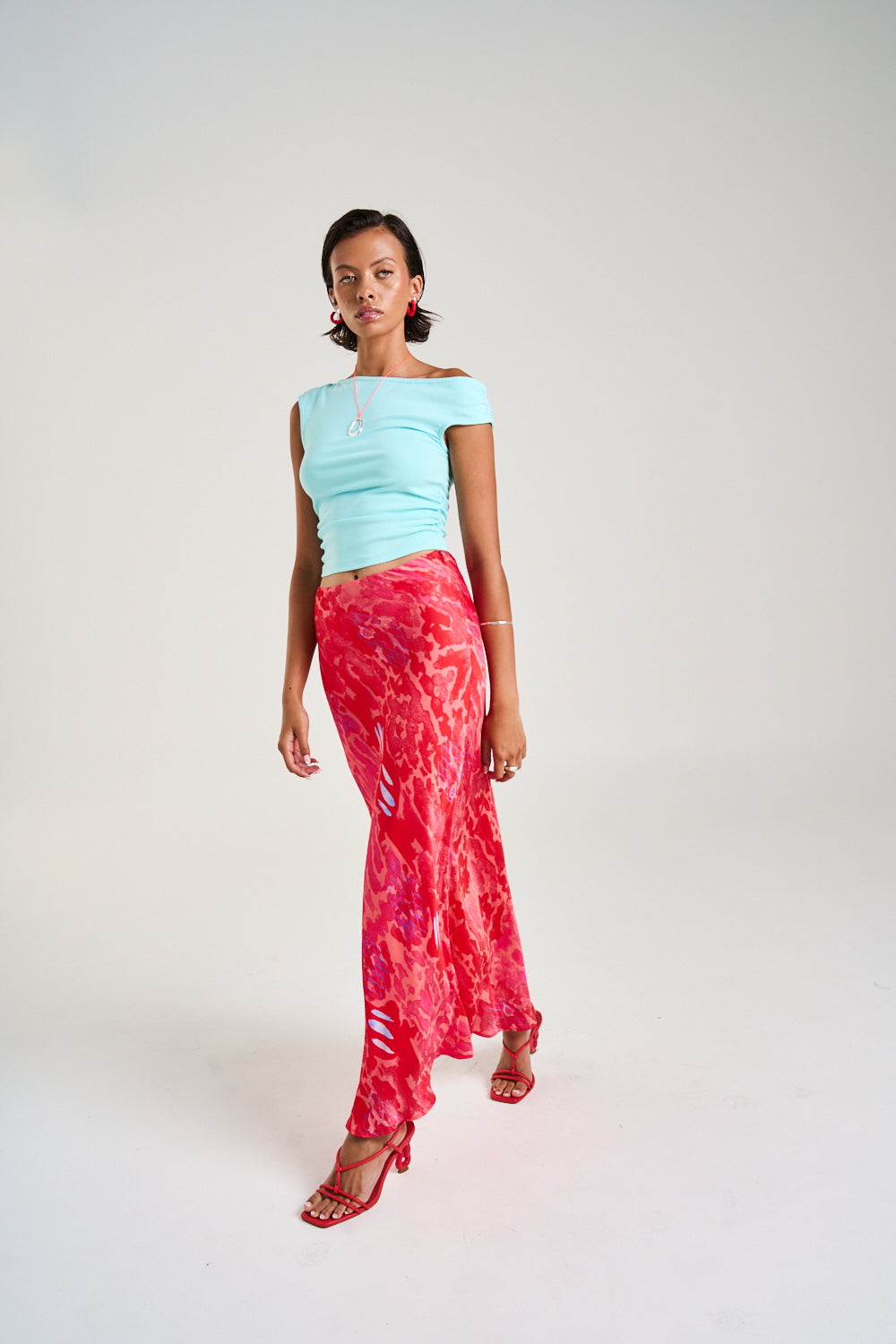 SUMMI SUMMI Womens Slip Skirt in Red Cycloid Print