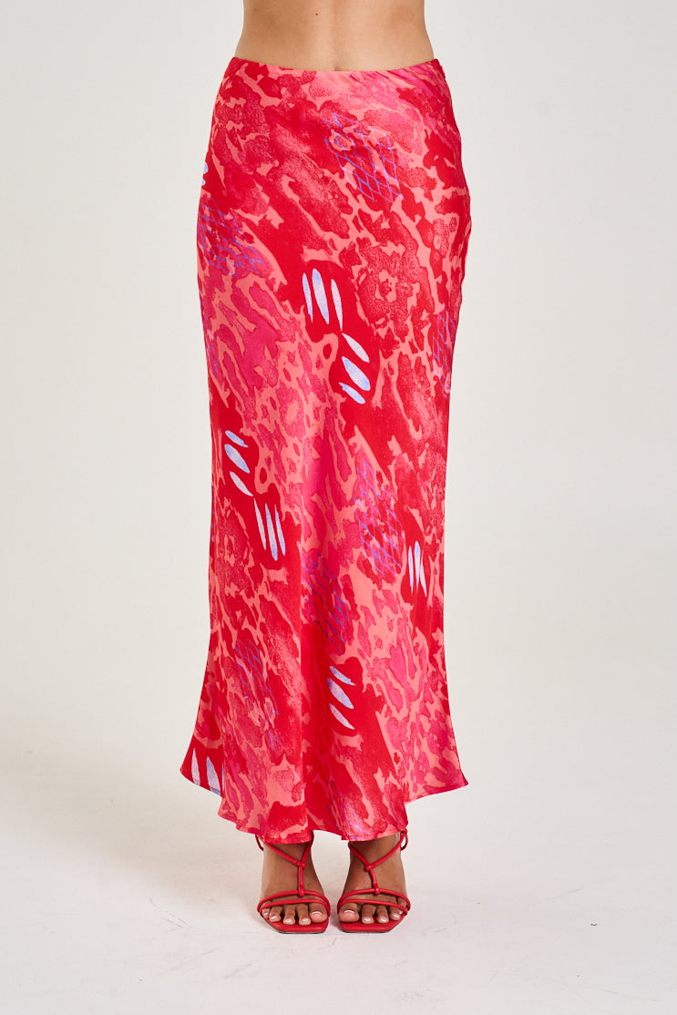 SUMMI SUMMI Womens Slip Skirt in Red Cycloid Print