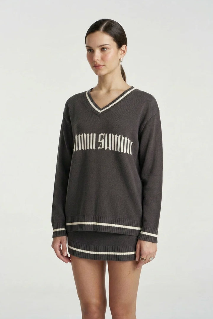 SUMMI SUMMI Womens Summi V Neck Knit Sweater in Shadow
