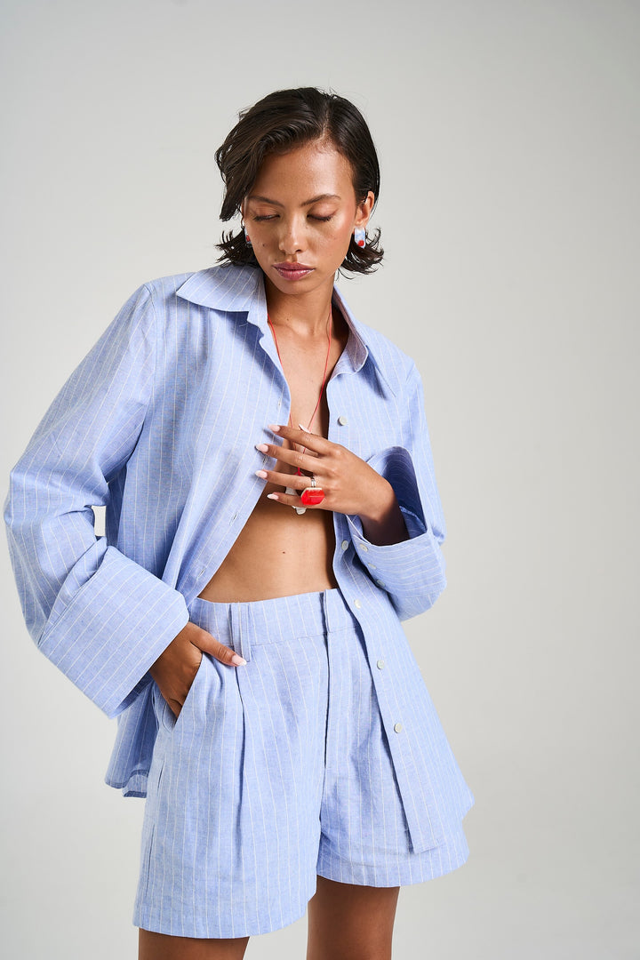 SUMMI SUMMI Womens Tailored Short in Sea Stripe