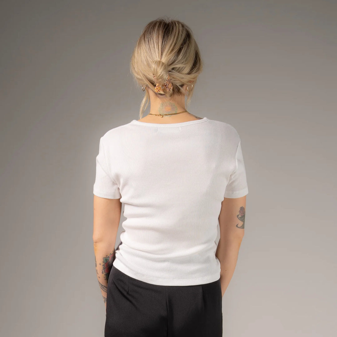 THE LAUNDRY ROOM Womens Essentials Baby Tee in White, WOMENS TEES & TANKS, THE LAUNDRY ROOM, Elwood 101