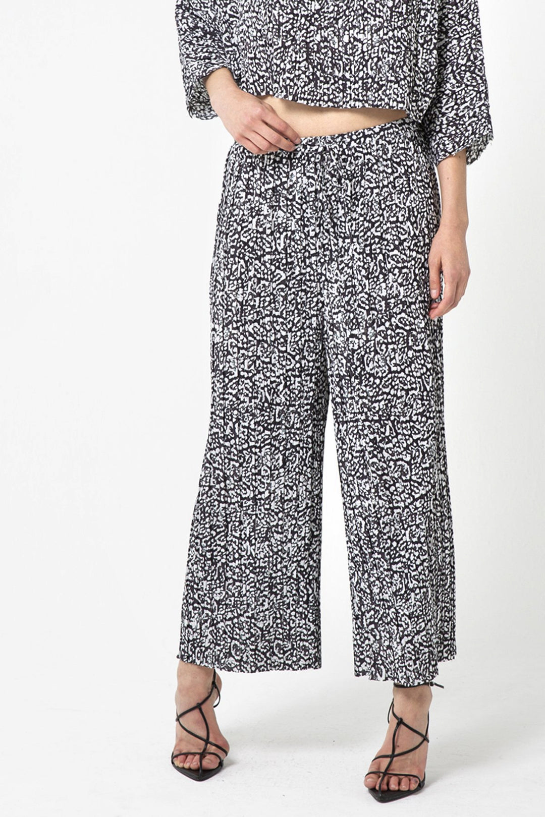 Third Form WOMENS PANTHA PLEAT PANT BLACK PANTHER, WOMENS PANTS & LEGGINGS, THIRD FORM, Elwood 101