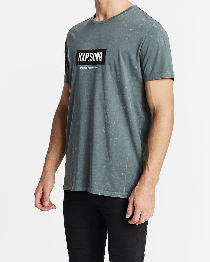 Nena Pasadena MENS ANARCHY CAPE BACK TEE - ACID CHARCOAL, MENS TEE SHIRTS, NENA PASADENA, Elwood 101