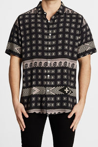Kiss Chacey MENS SOUTHPORT RELAXED FIT SHORT SLEEVE SHIRT - BLACK PRINT, MENS SHIRTS, KISS CHACEY, Elwood 101