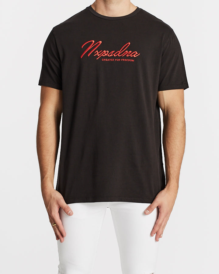 Nena Pasadena MENS FREEDOM SCOOP BACK TEE - PIGMENT BLACK, MENS TEE SHIRTS, NENA PASADENA, Elwood 101