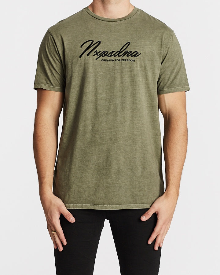 Nena Pasadena MENS FREEDOM SCOOP BACK TEE - PIGMENT KHAKI, MENS TEE SHIRTS, NENA PASADENA, Elwood 101